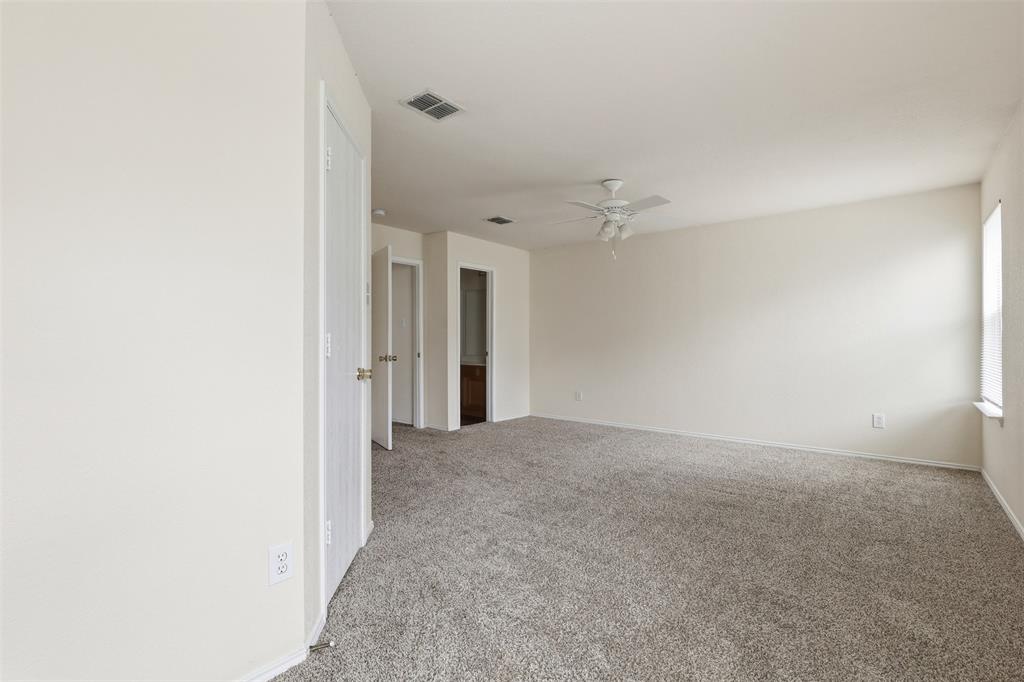 10716 Wild Oak Drive Property Photo 14