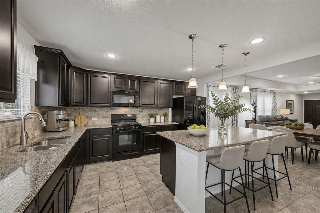 6993 Hickory Creek Drive Property Photo 10