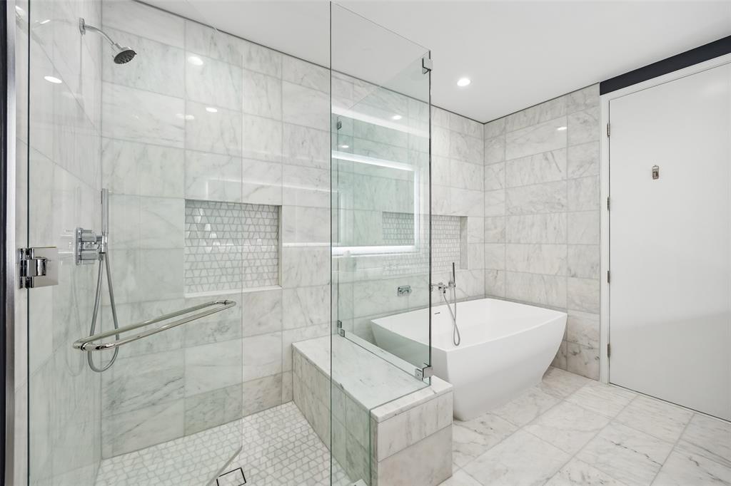 7901 Windrose Avenue 806 Property Photo 15