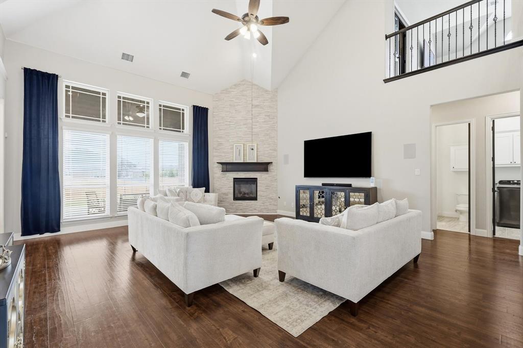 1282 Meadow Rose Drive Property Photo 9