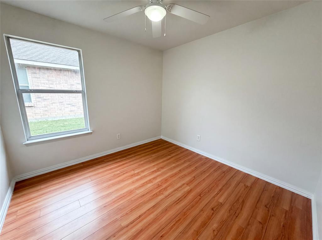 111 Forest Park Lane Property Photo 11