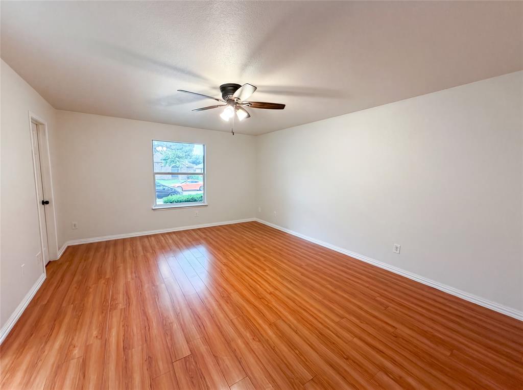 111 Forest Park Lane Property Photo 13