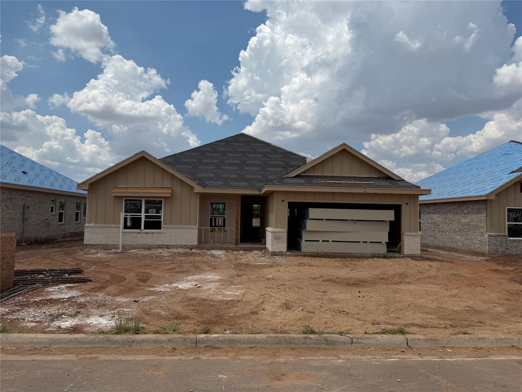 7668 Lake Ridge Parkway Property Photo 1
