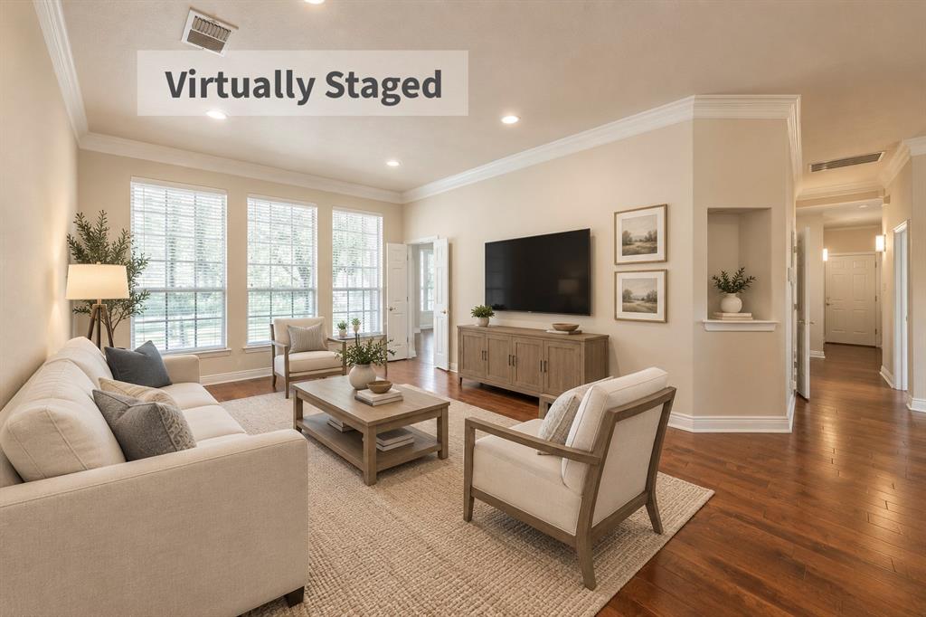 1049 Van Zandt Court Property Photo 7