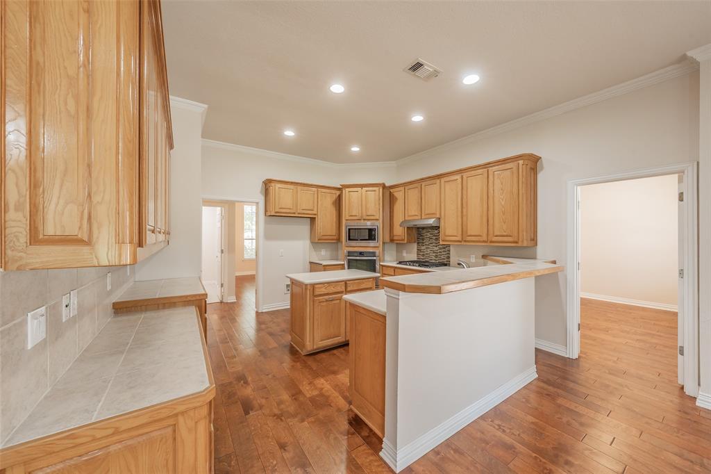 1049 Van Zandt Court Property Photo 14