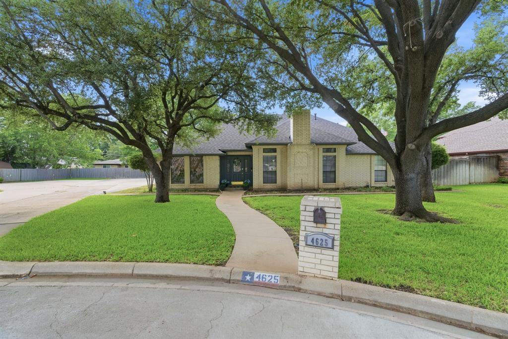 4625 Hillside Drive Property Photo 1