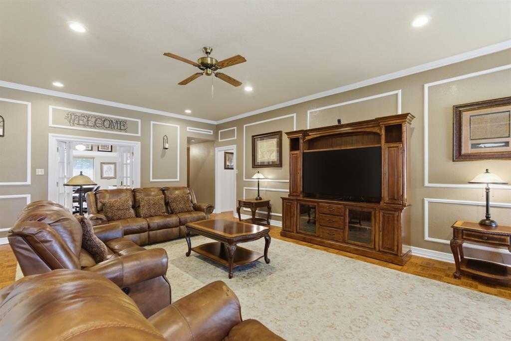 4625 Hillside Drive Property Photo 8