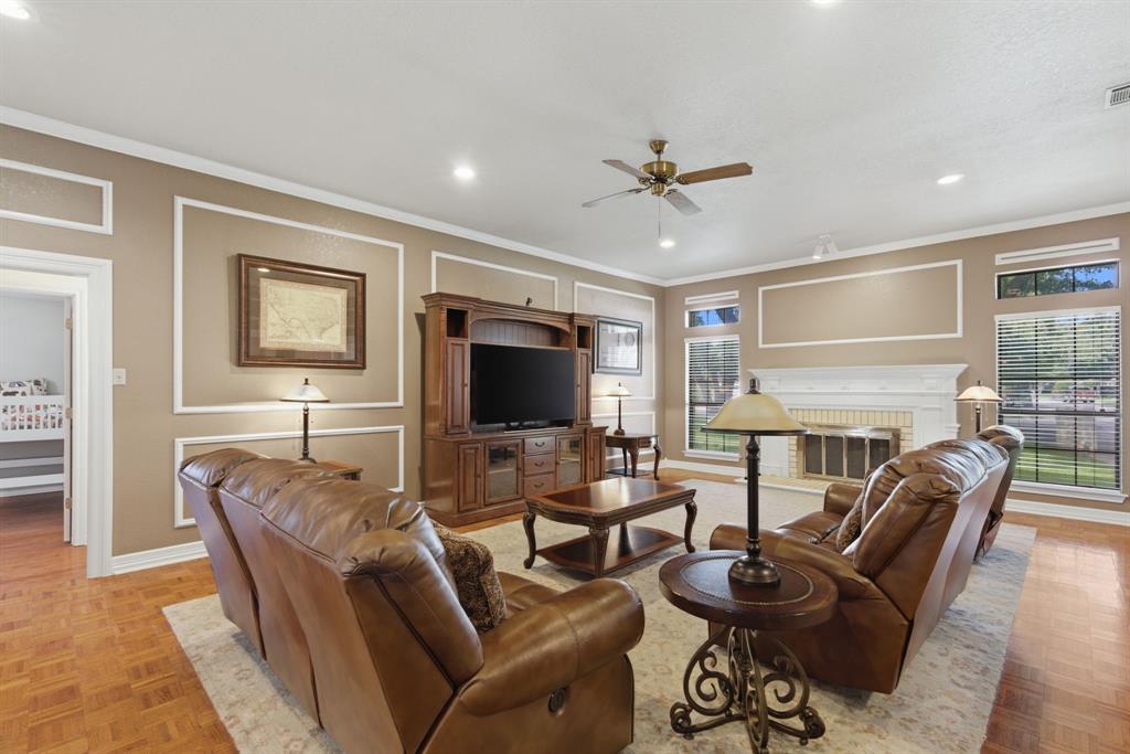 4625 Hillside Drive Property Photo 10