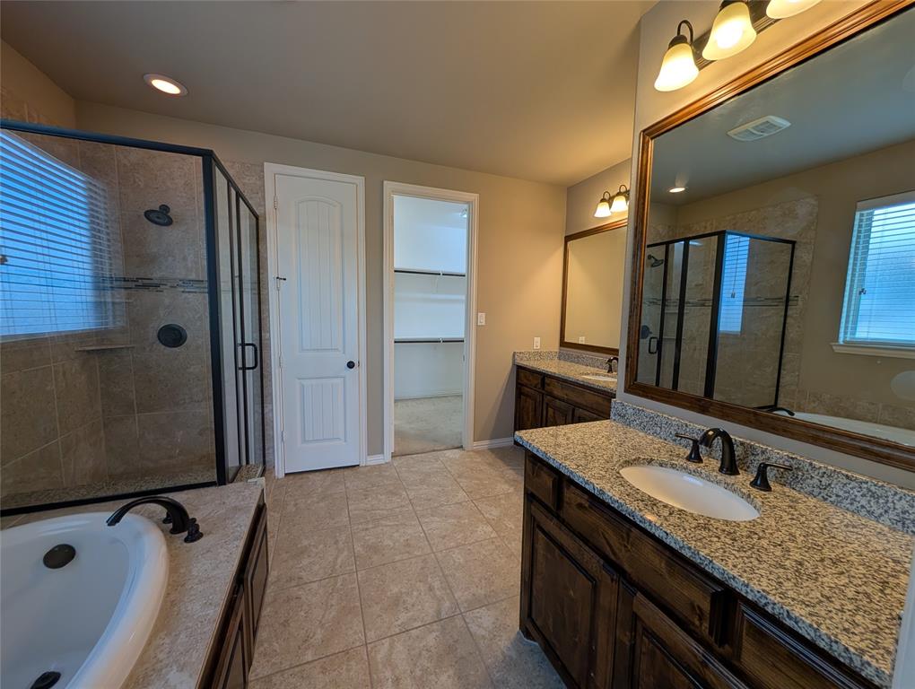 591 Deverson Drive Property Photo 13