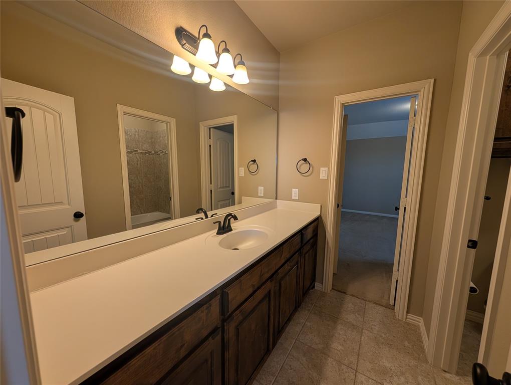 591 Deverson Drive Property Photo 20