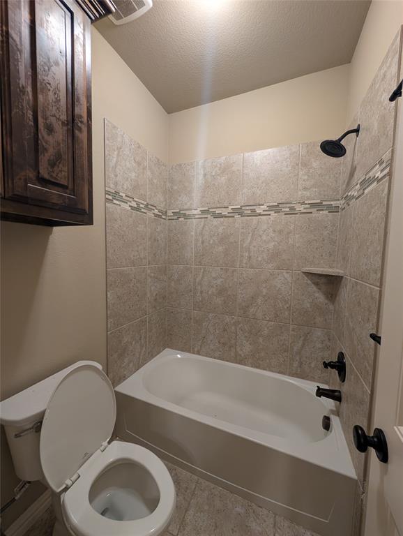 591 Deverson Drive Property Photo 21
