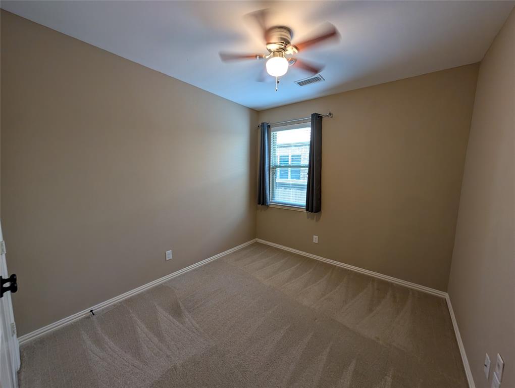 591 Deverson Drive Property Photo 23