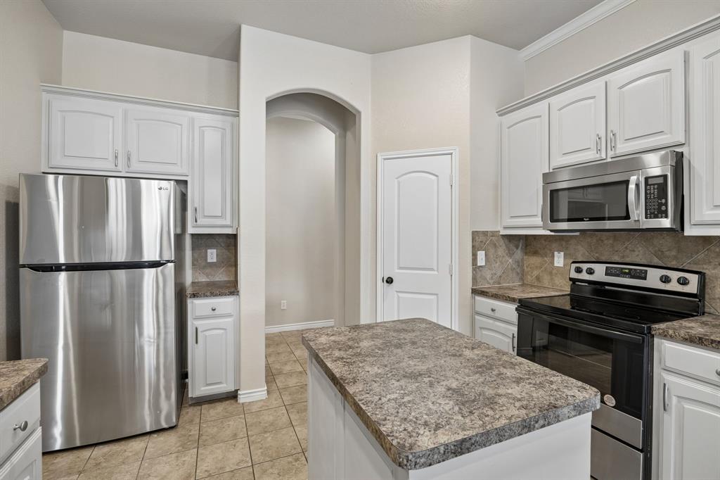 425 Corriente Trail Property Photo 11