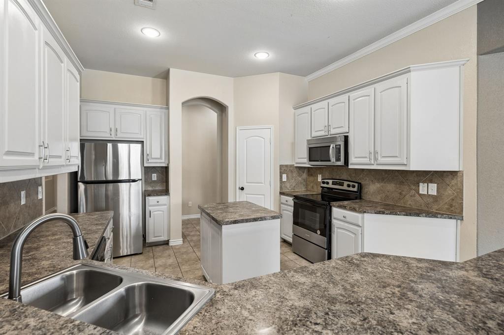425 Corriente Trail Property Photo 13