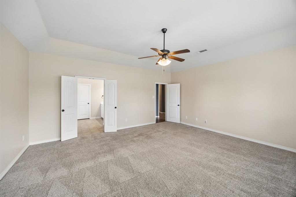 425 Corriente Trail Property Photo 17