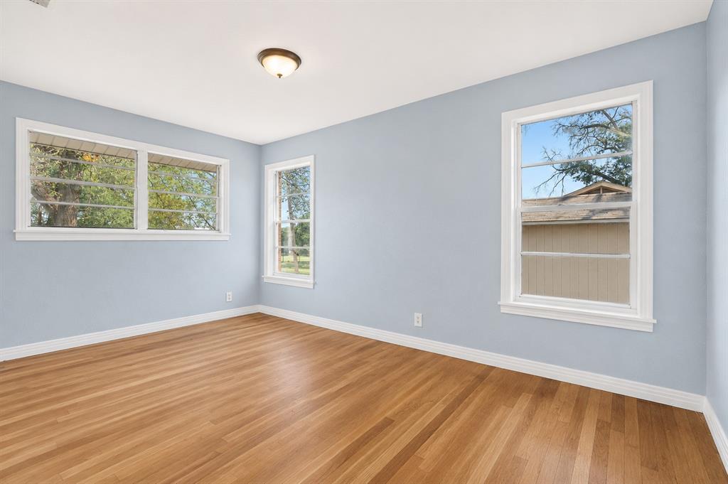 1100 Cedar Street Property Photo 11