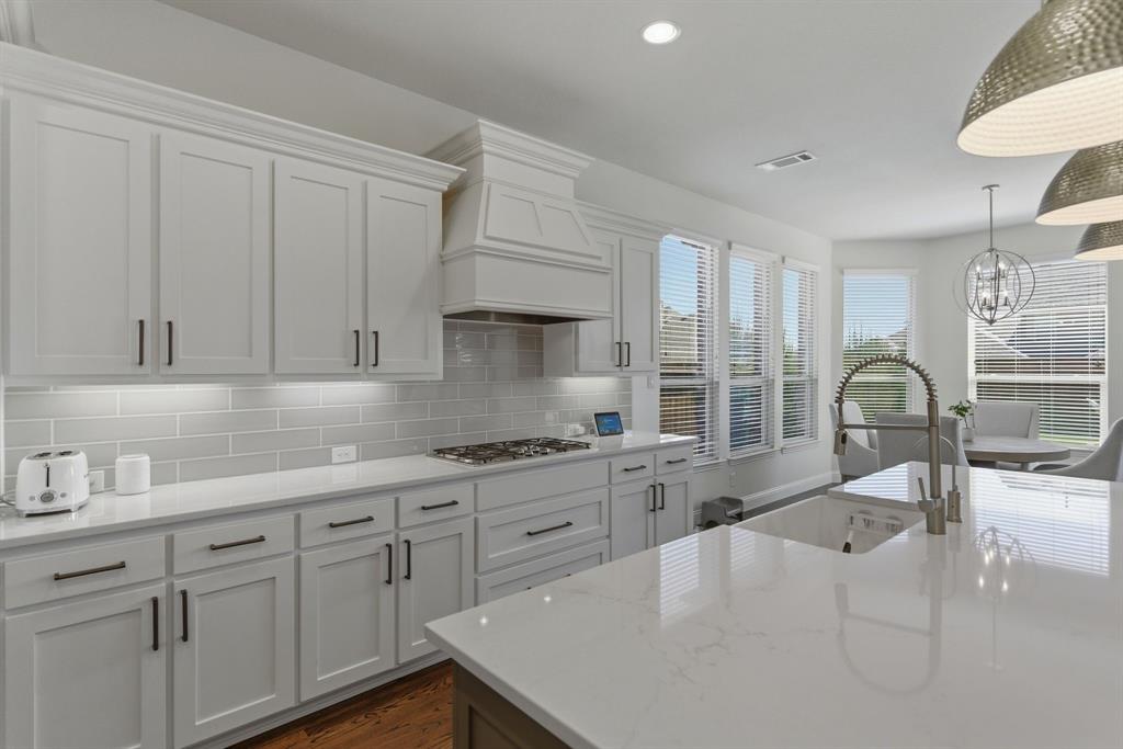 2801 Seabiscuit Road Property Photo 12