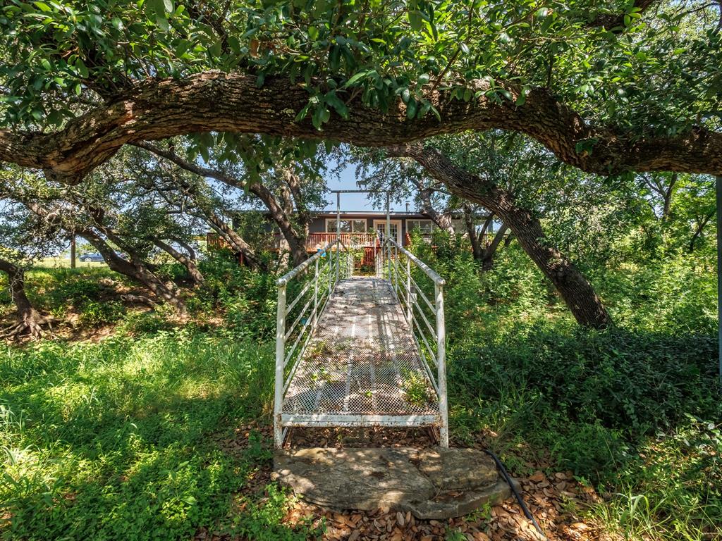 13601 Highway 377 Property Photo 20