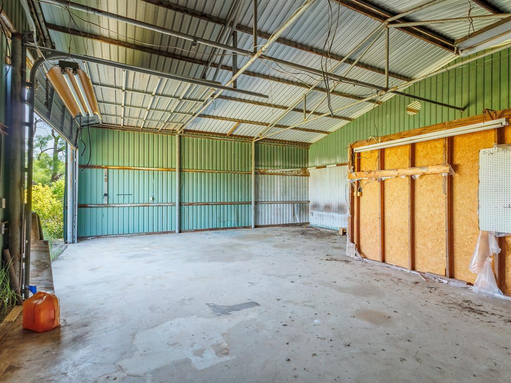 13601 Highway 377 Property Photo 26