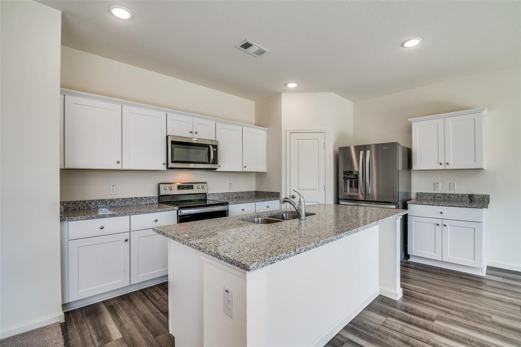 6231 Old Bridge Way Property Photo 1