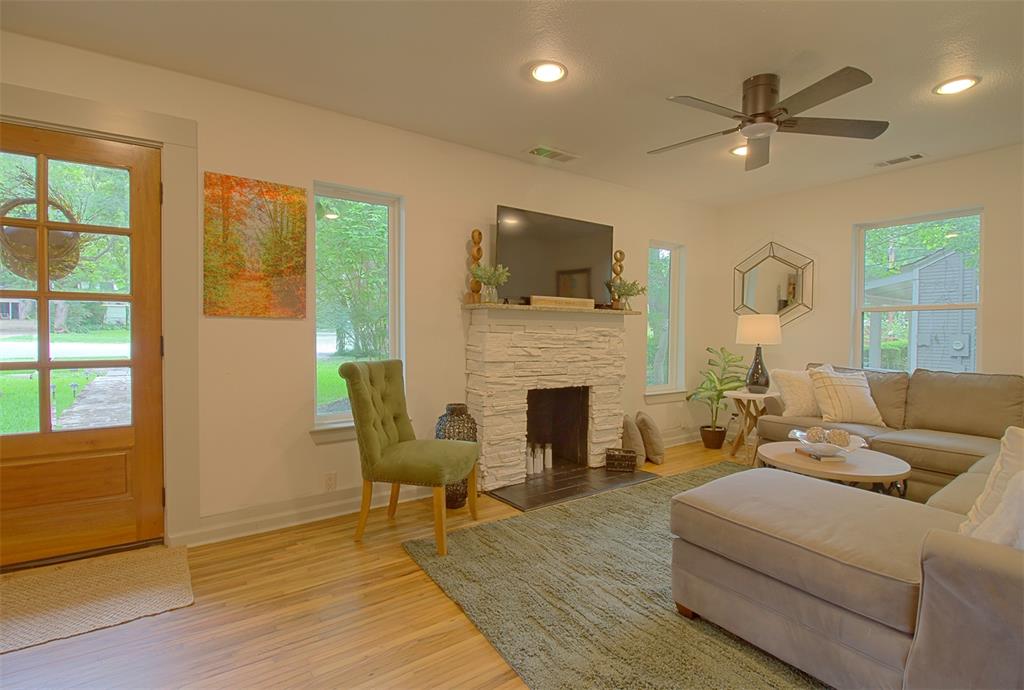 9030 San Benito Way Property Photo 4