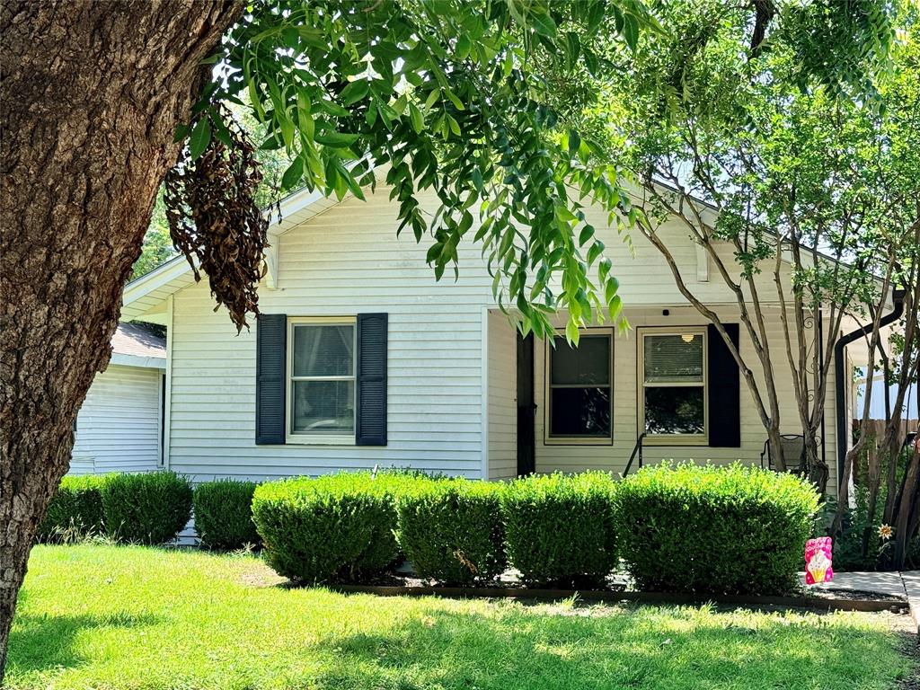 922 Plum Street Property Photo 22
