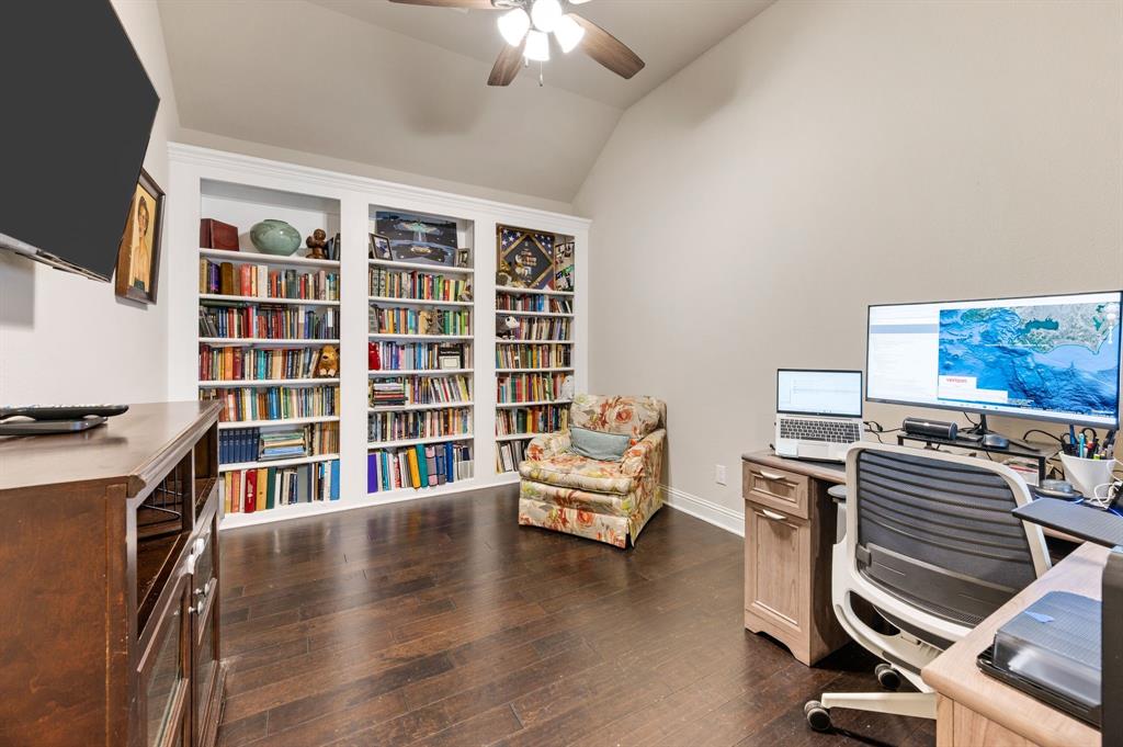 1505 14th Street Property Photo 4