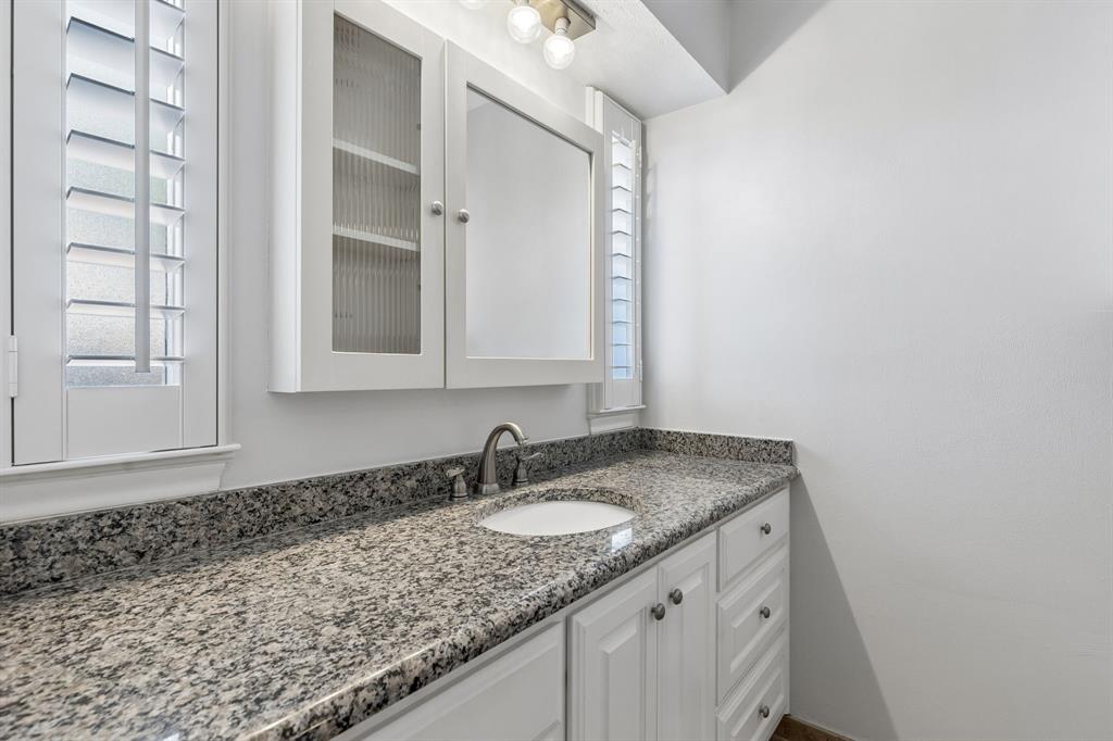 10021 Regal Park Lane 108 Property Photo 9