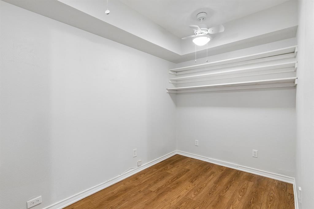 10021 Regal Park Lane 108 Property Photo 12