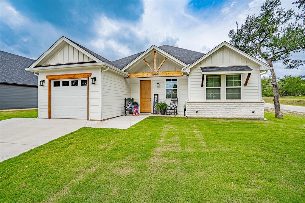 5900 S Lakeside Hills Court Property Photo 1