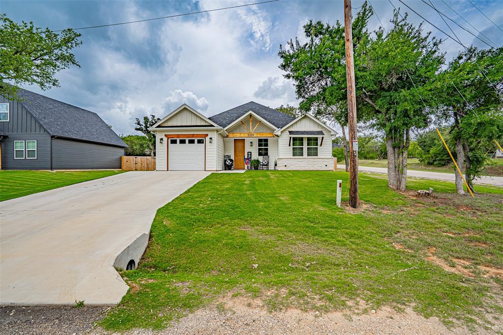 5900 S Lakeside Hills Court Property Photo 4