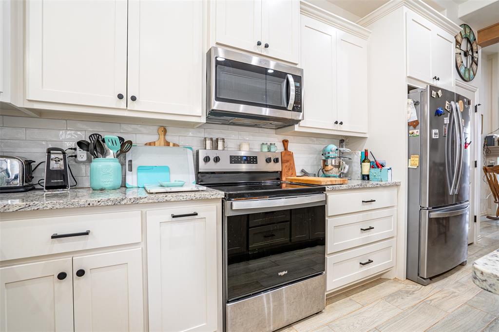 5900 S Lakeside Hills Court Property Photo 15