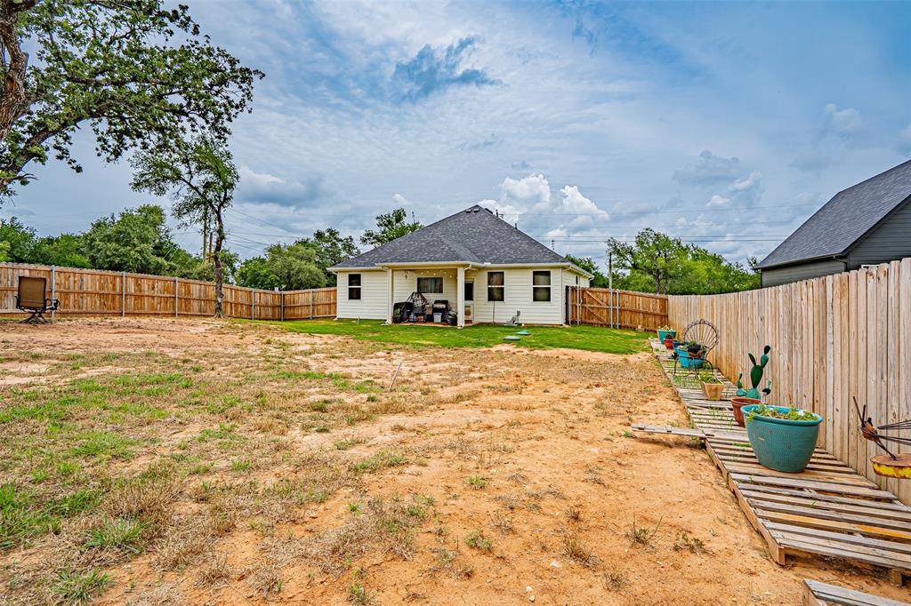 5900 S Lakeside Hills Court Property Photo 32