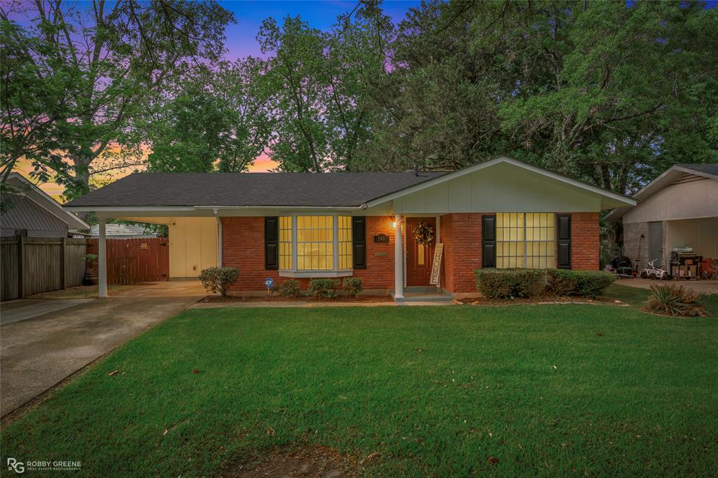 246 Brookbriar Drive Property Photo 1
