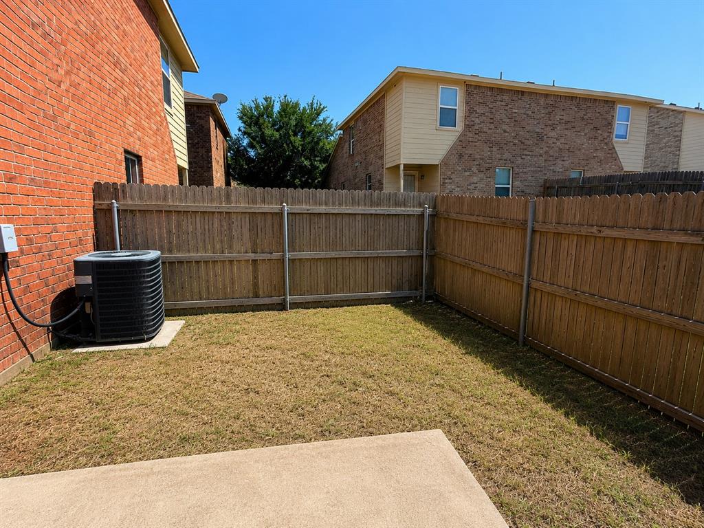 1108 Parkway Trail Property Photo 4