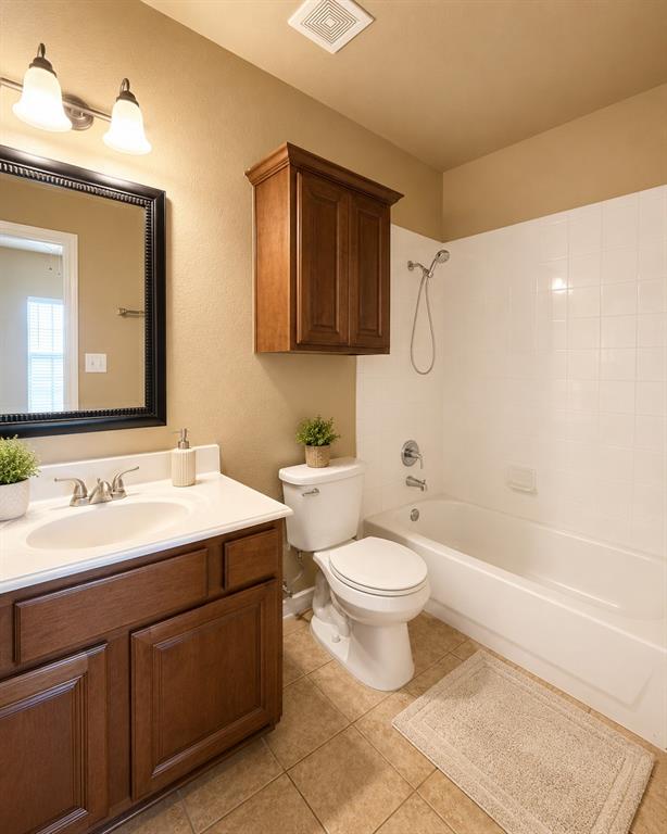 1108 Parkway Trail Property Photo 9