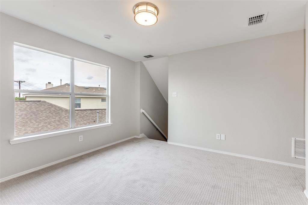 12161 Thicket Bend Drive Property Photo 13