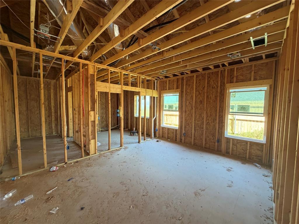 6908 Glen Abbey Property Photo 8