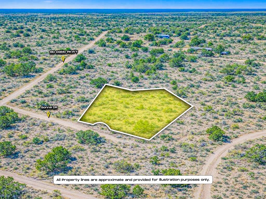 Apn:35033 Yucca Circle Property Photo 2
