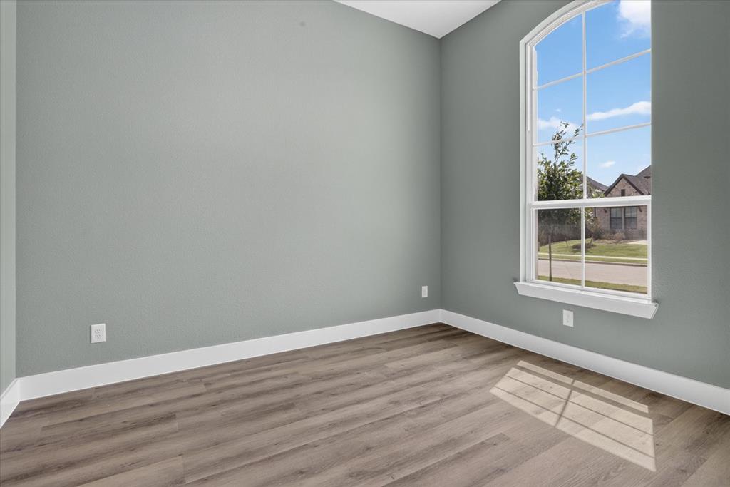 1025 Pelotazo Avenue Property Photo 19