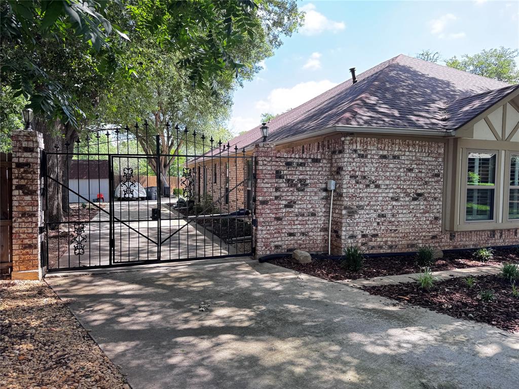 709 Chaffee Court Property Photo 32