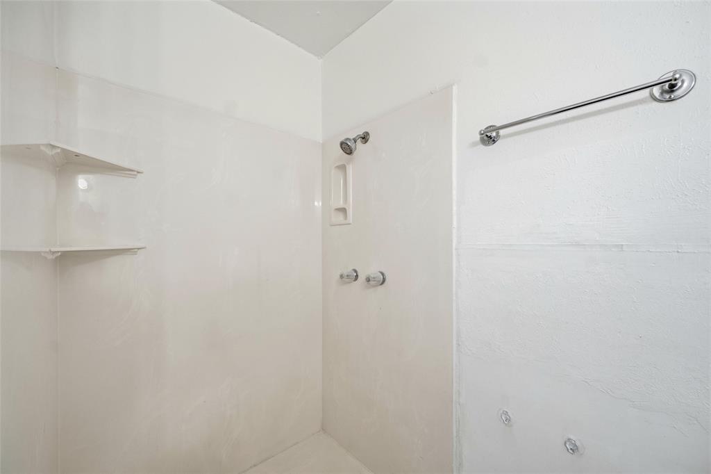 1606 Natches Drive Property Photo 15