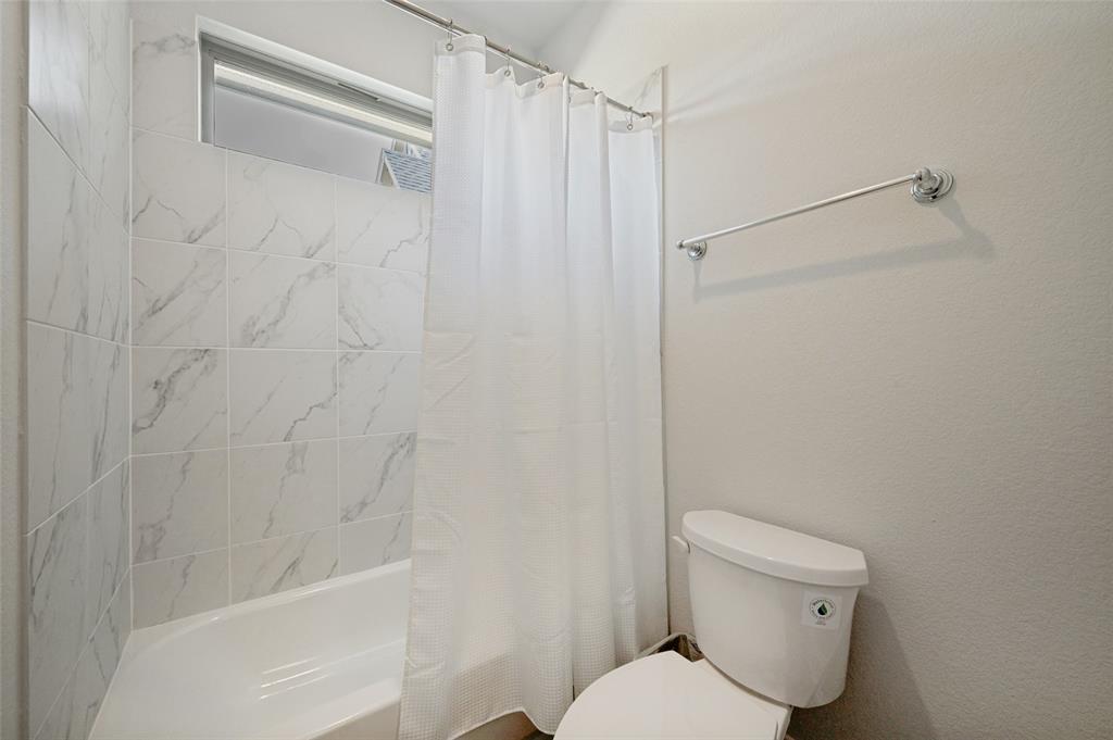 4212 Clydesdale Drive Property Photo 17