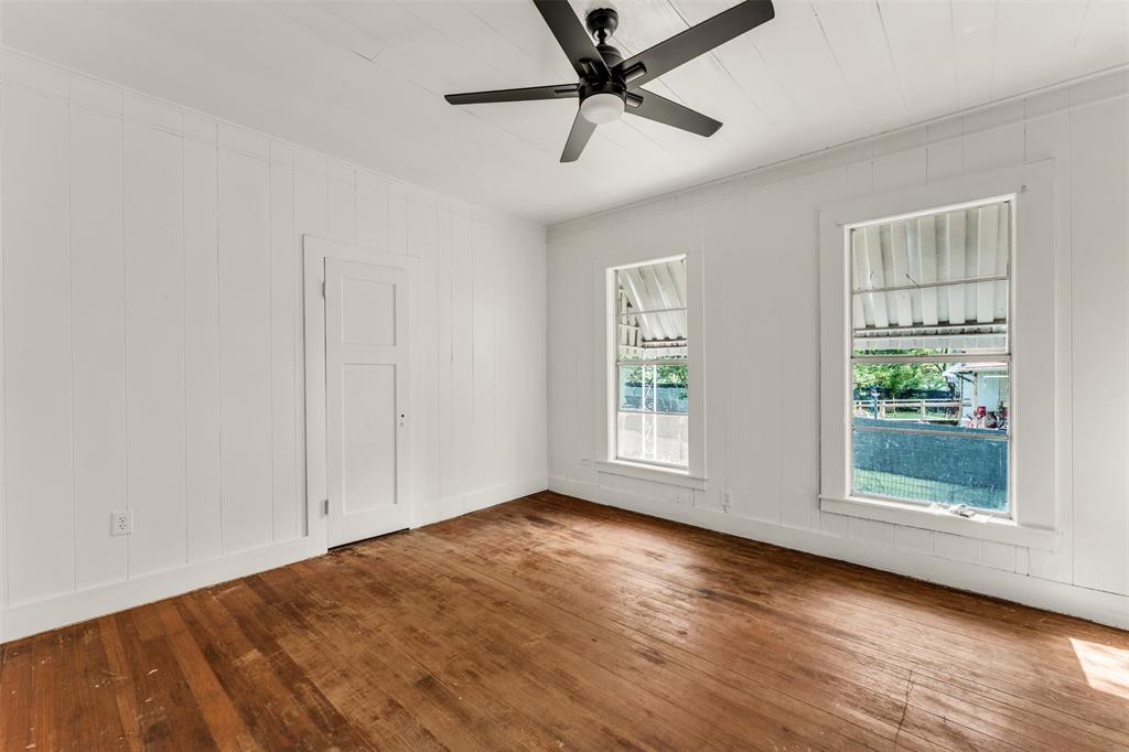 210 S 5th Street Property Photo 14
