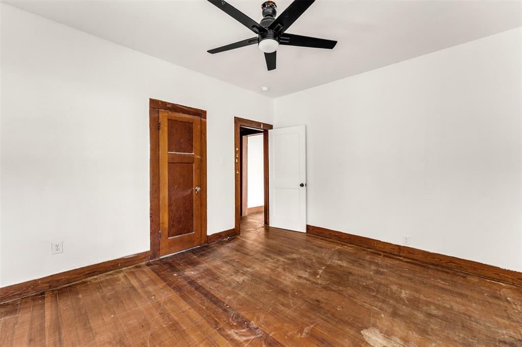 210 S 5th Street Property Photo 17