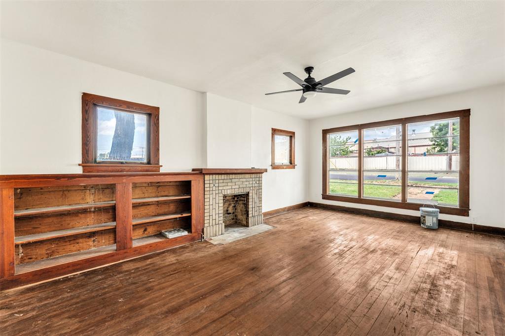 210 S 5th Street Property Photo 18