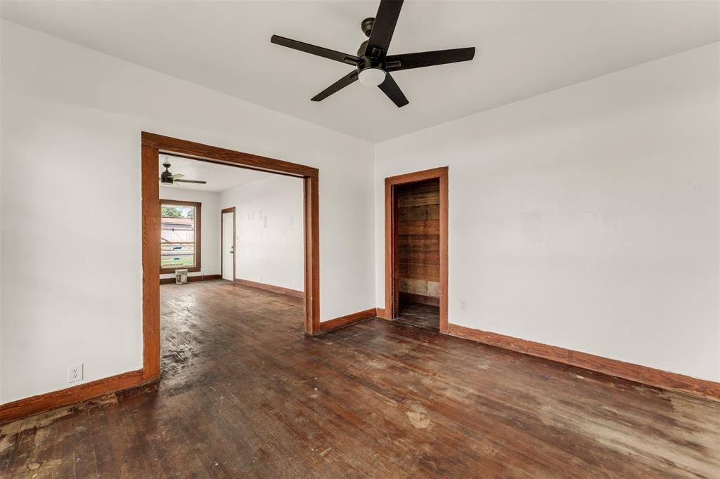 210 S 5th Street Property Photo 24