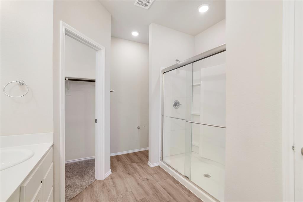 1217 Benwick Drive Property Photo 21