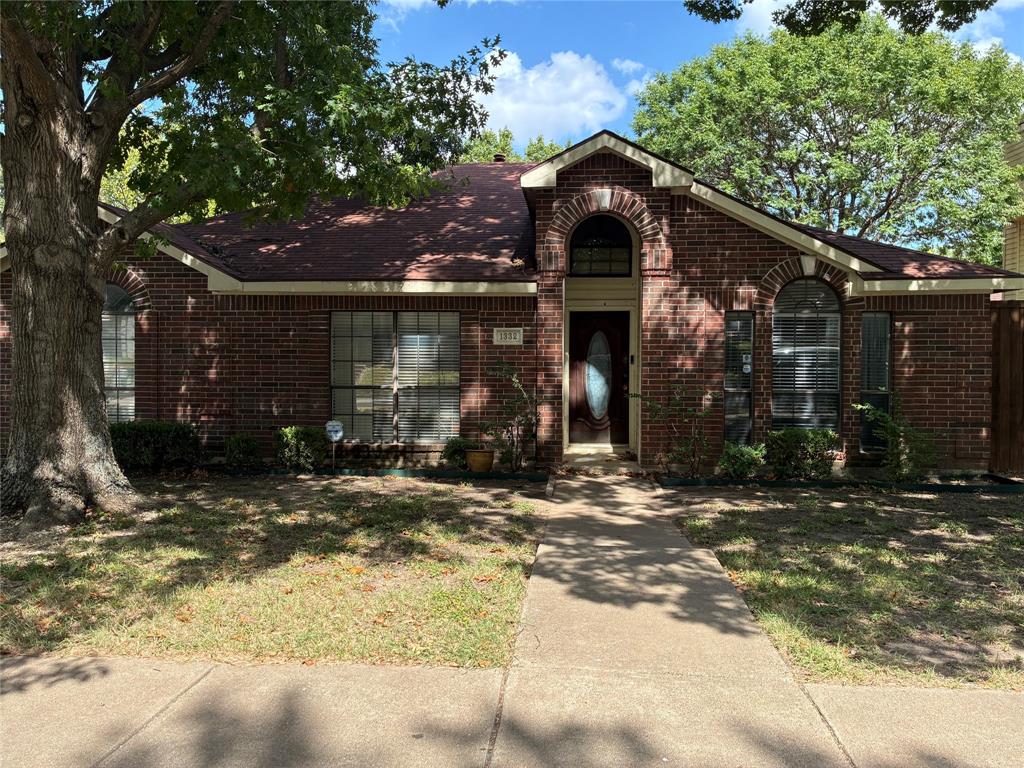 1332 Boyd Street Property Photo 1