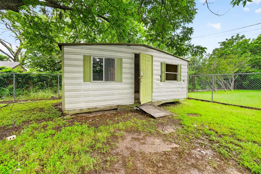 15131 Oakwood Lane Property Photo 18
